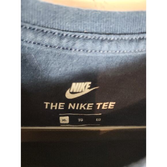 Nike Air T Shirt Mens XL Retro Striped Short Sleeve Tee T-Shirt Blue Yellow Red - Picture 2 of 3